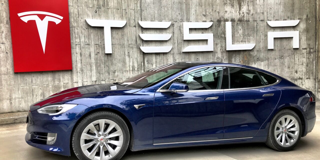 Tesla Model 3: Novedades de la presentación y fecha de lanzamiento