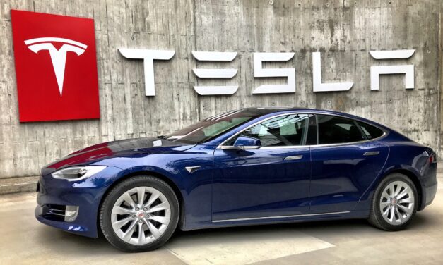 Tesla Model 3: Novedades de la presentación y fecha de lanzamiento